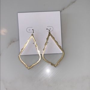 New Kendra Scott gold Sophee Earrings
